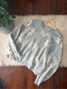 Blue Flower Sweater Juniors Size XXXL